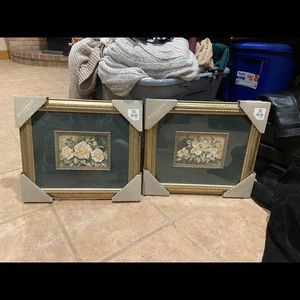 Dual set of Pictures